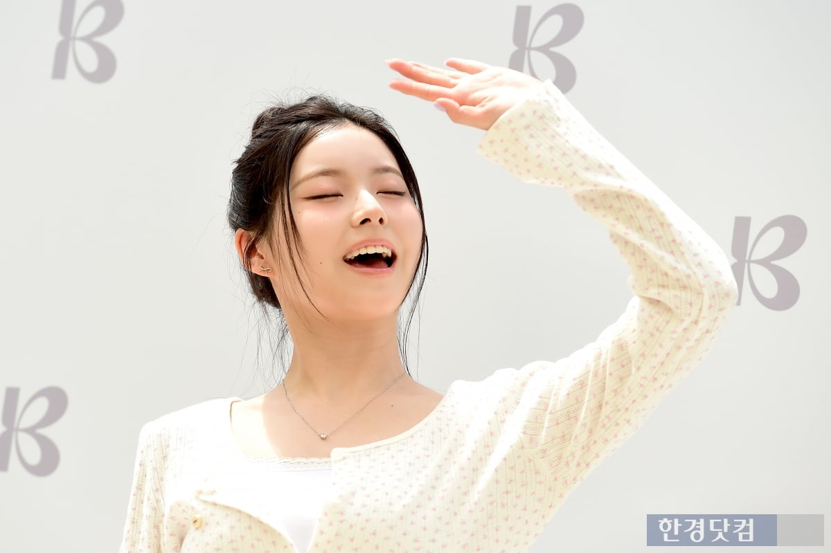[포토] 엔믹스 규진, '햇살이 좋아~'