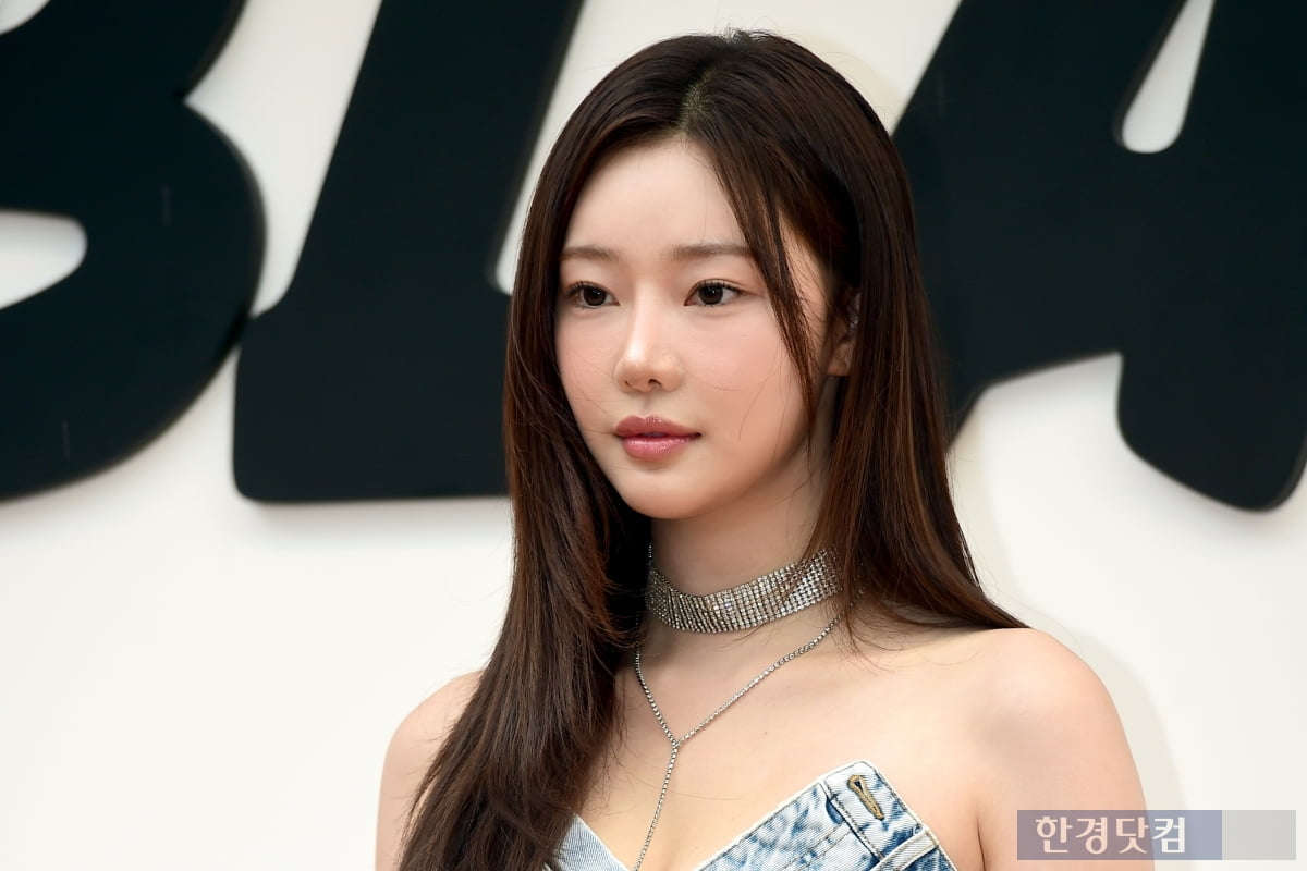 [포토] 이시안, '우월한 8등신 비율에 시선강탈'