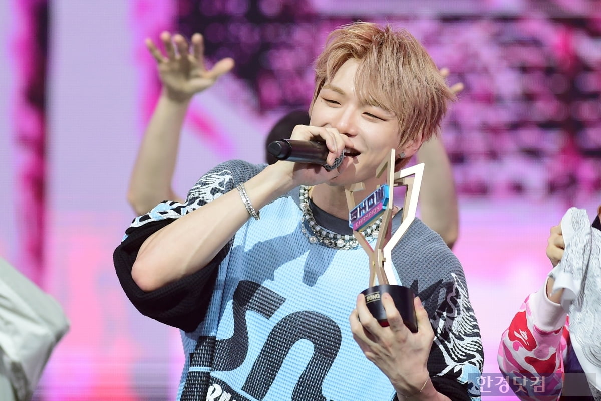 [포토] 강다니엘, '반할 수밖에 없는 이 남자'