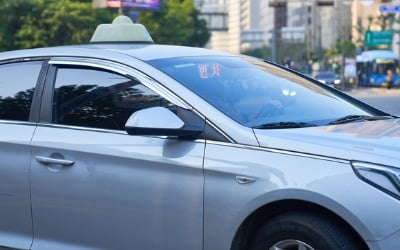 "대통령 누구 찍었냐" 묻더니…택시기사 마구 때린 20대男