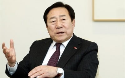 [단독] 김기문 중기회장 '직위 유지'…사전선거운동 항소심도 벌금형