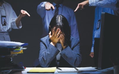 "괴롭힘 사건 직접 조사, 내용 공유"…노조 요구 받아줘야하나