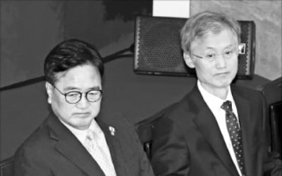 여당 되자마자 '대법관 증원법' 다시 밀어붙이는 민주
