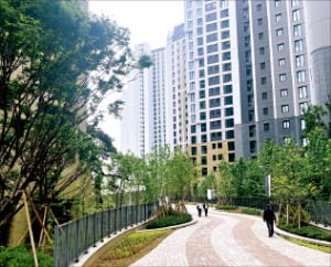 단풍나무만 1348그루…'메이플 자이' 30일 집들이
