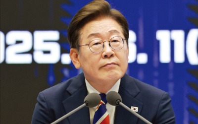 文과 달랐던 李…정권 초기, 이념 아닌 '실용·경제성장 드라이브'