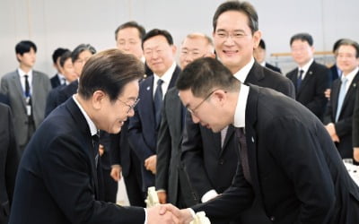 李 '상속세·상법개정안 우려' 경청…"대화·타협 통해 해결하자"