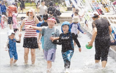 첫 폭염특보 발효