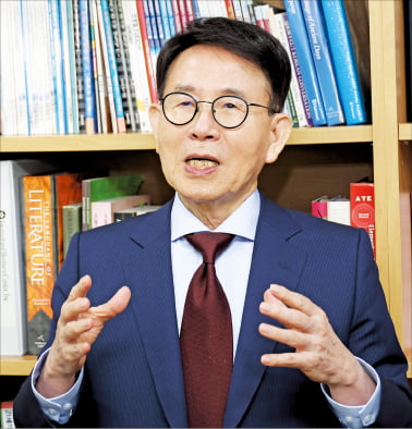 "오겜에 나온 K놀이, 해외에 알립니다"