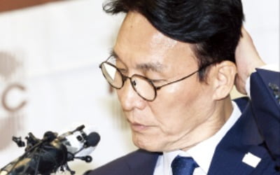 김민석, 野 청문회 요구자료 94건 중 실답변 2건