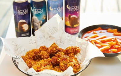 교촌에프앤비, '오리지날' 대신 '한마리'로…치킨 메뉴 이름, 주문하기 쉽도록 바꿔