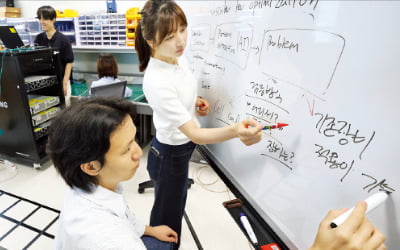 KT-삼성, 6G 한발 앞섰다…AI 무선통신 핵심기술 확보