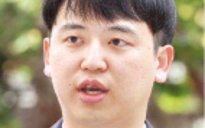 전공의 새 대표에 '협상파'…9월 복귀 물꼬 트나