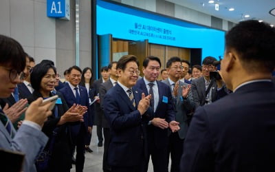 이재명 대통령, 여야 지도부와 오찬 회동…추경 등 논의 관심