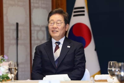 이재명 대통령 국정 수행 전망…"잘할 것" 58.2%