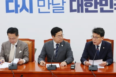 [속보] 민주당, 3대 특검 후보 조은석·민중기·이윤재 추천