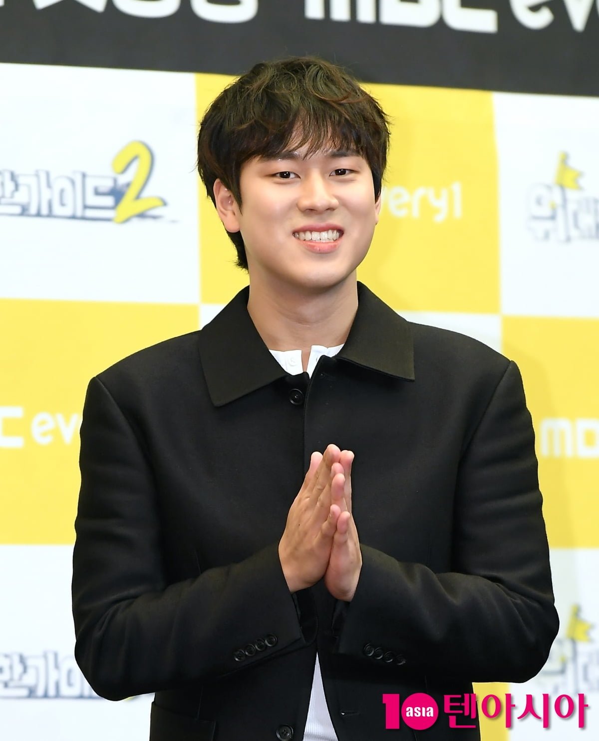 イ・ムジン、天安イベントでのスタッフの不適切な対応により公演中止