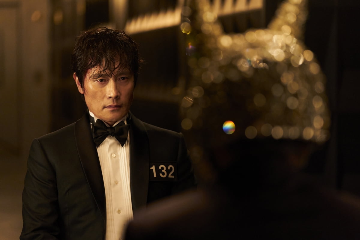 Netflix Unveils Main Trailer and New Stills for 'Squid Game' Season 3