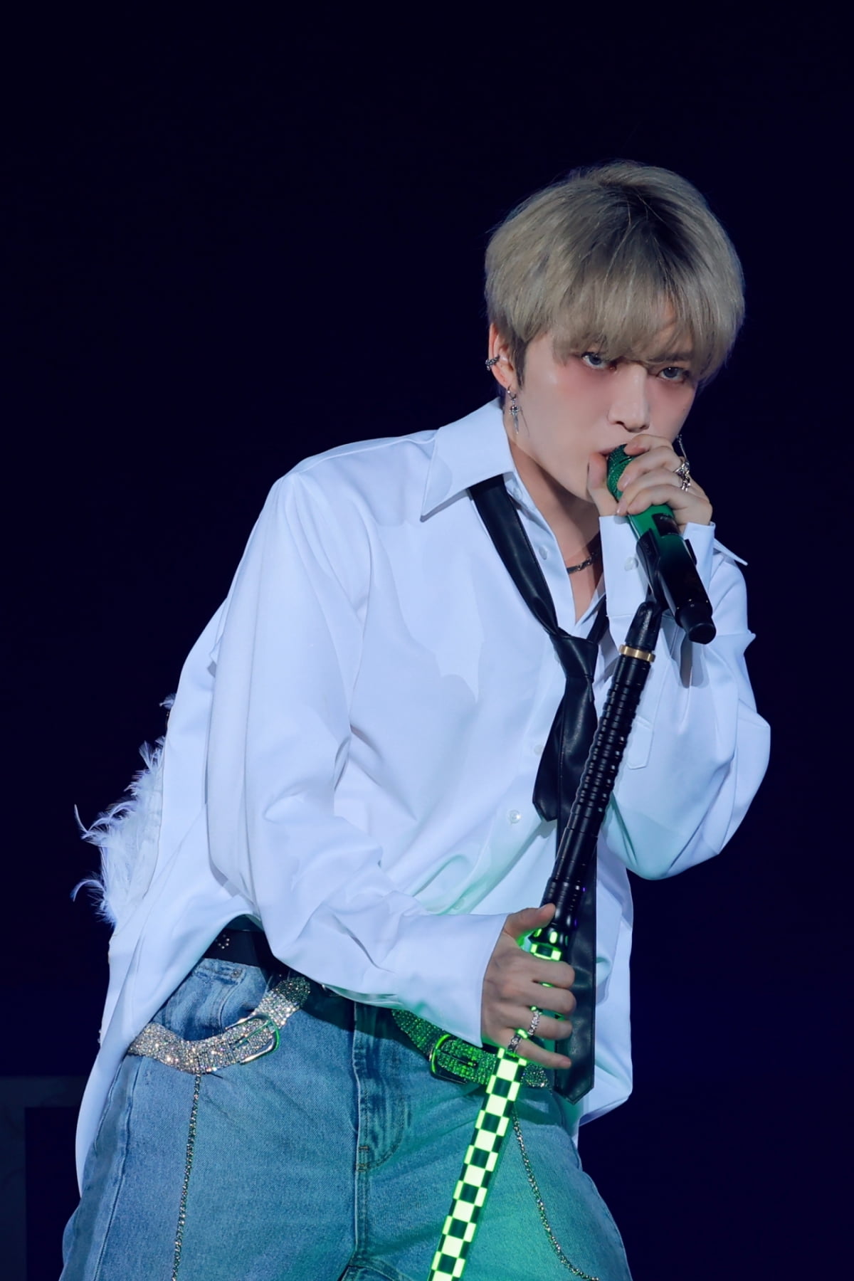 キム・ジェジュン、ロックスピリットで日本を魅了！