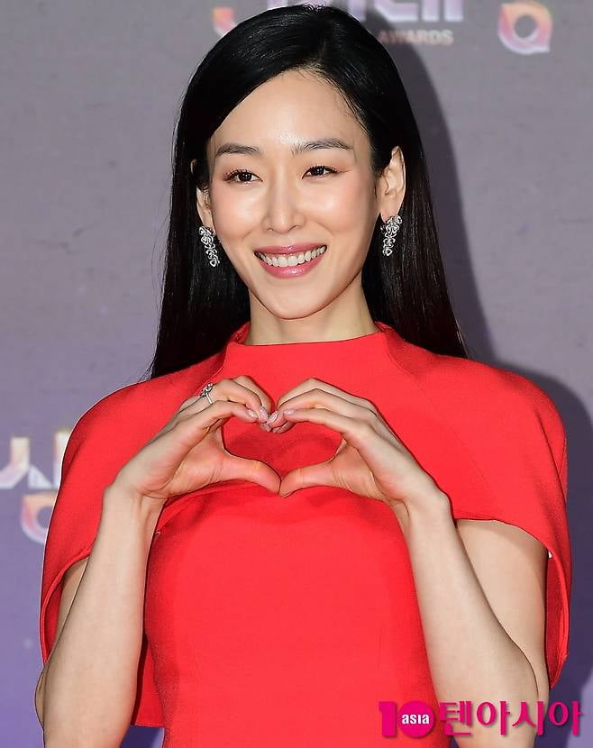 女優 ソ・ヒョンジン、全世詐欺被害に遭う