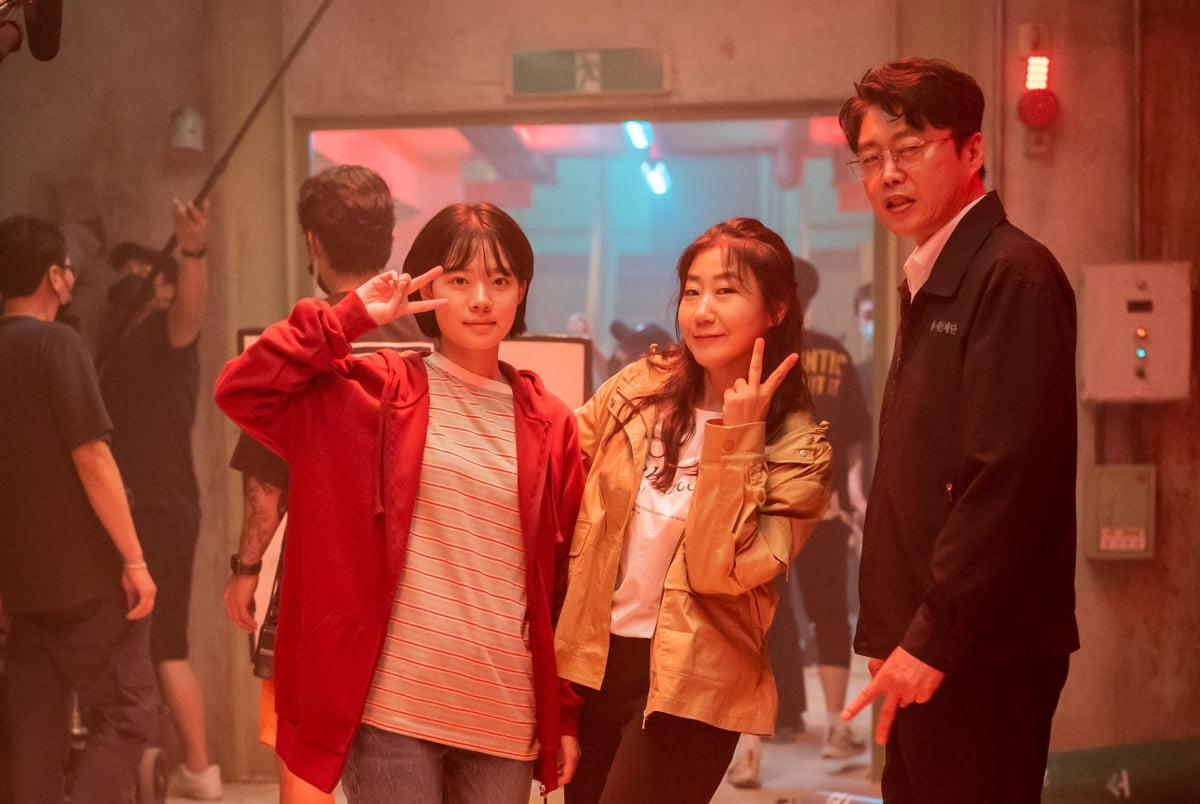 Behind-the-Scenes of 'High Five': A Glimpse into the Joyful Set