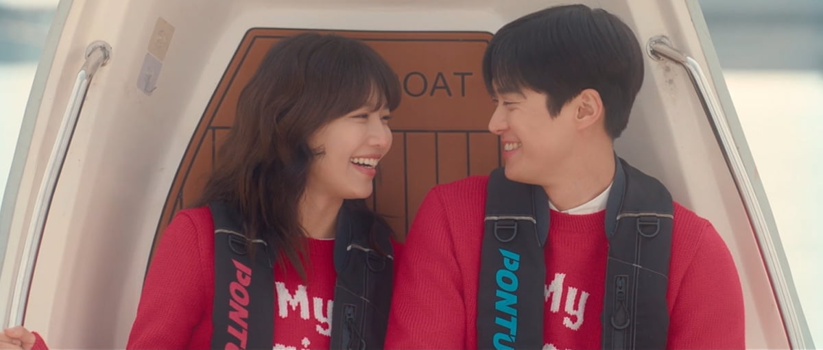 Choi Soo-young and Gong Myung's Romance Unveiled in 'Please Take Care of the Gold'