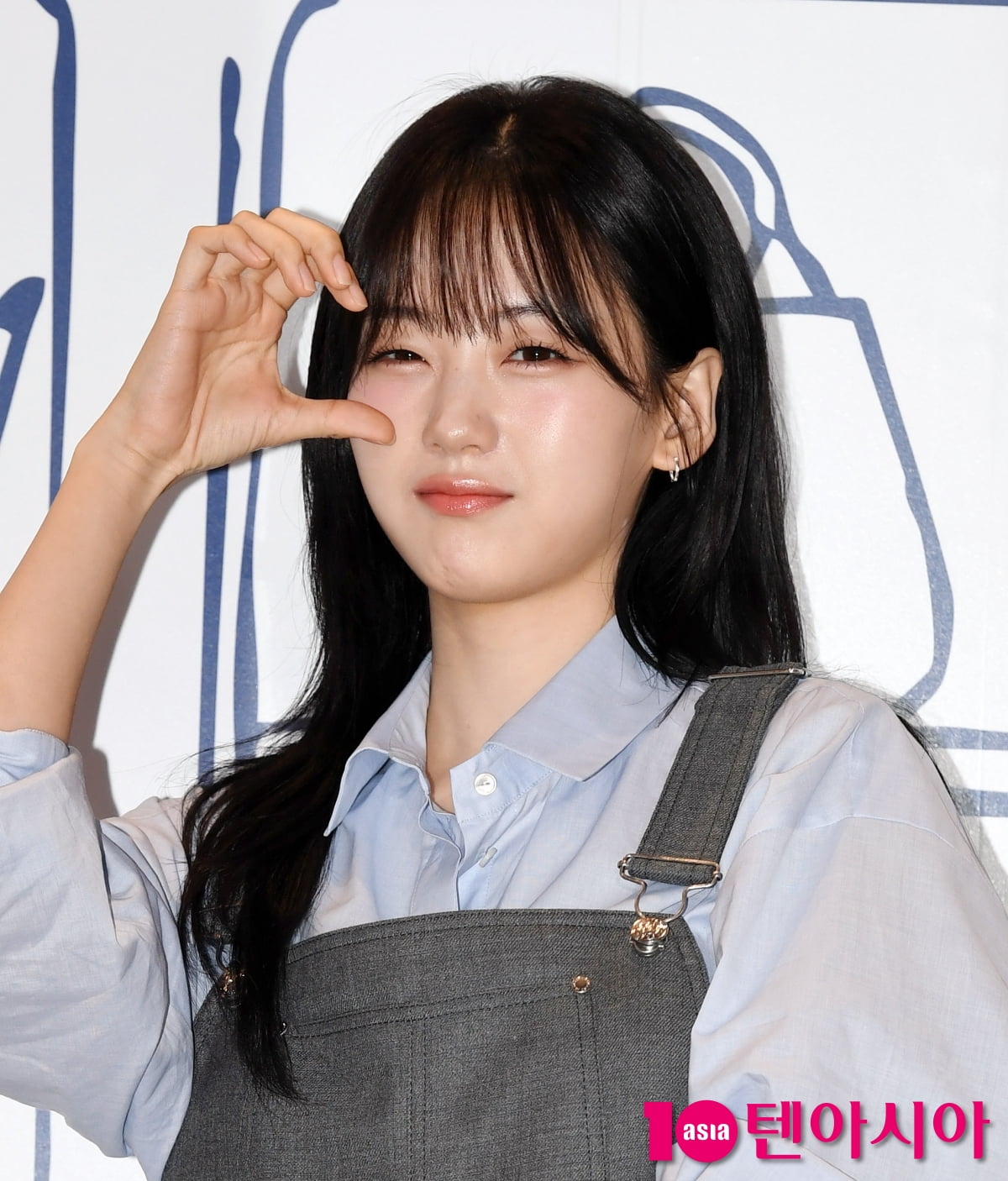 Actress Cho Yi-hyun Attends Longchamp X Constantin 'Parisian Artisans' Pop-up Store Opening in Seoul