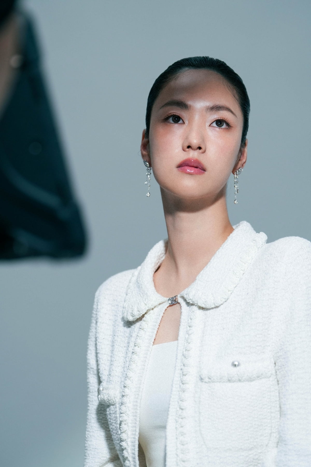 Jeon Yeo-bin Dazzles in Vogue Korea's June Issue: Behind-the-Scenes Look