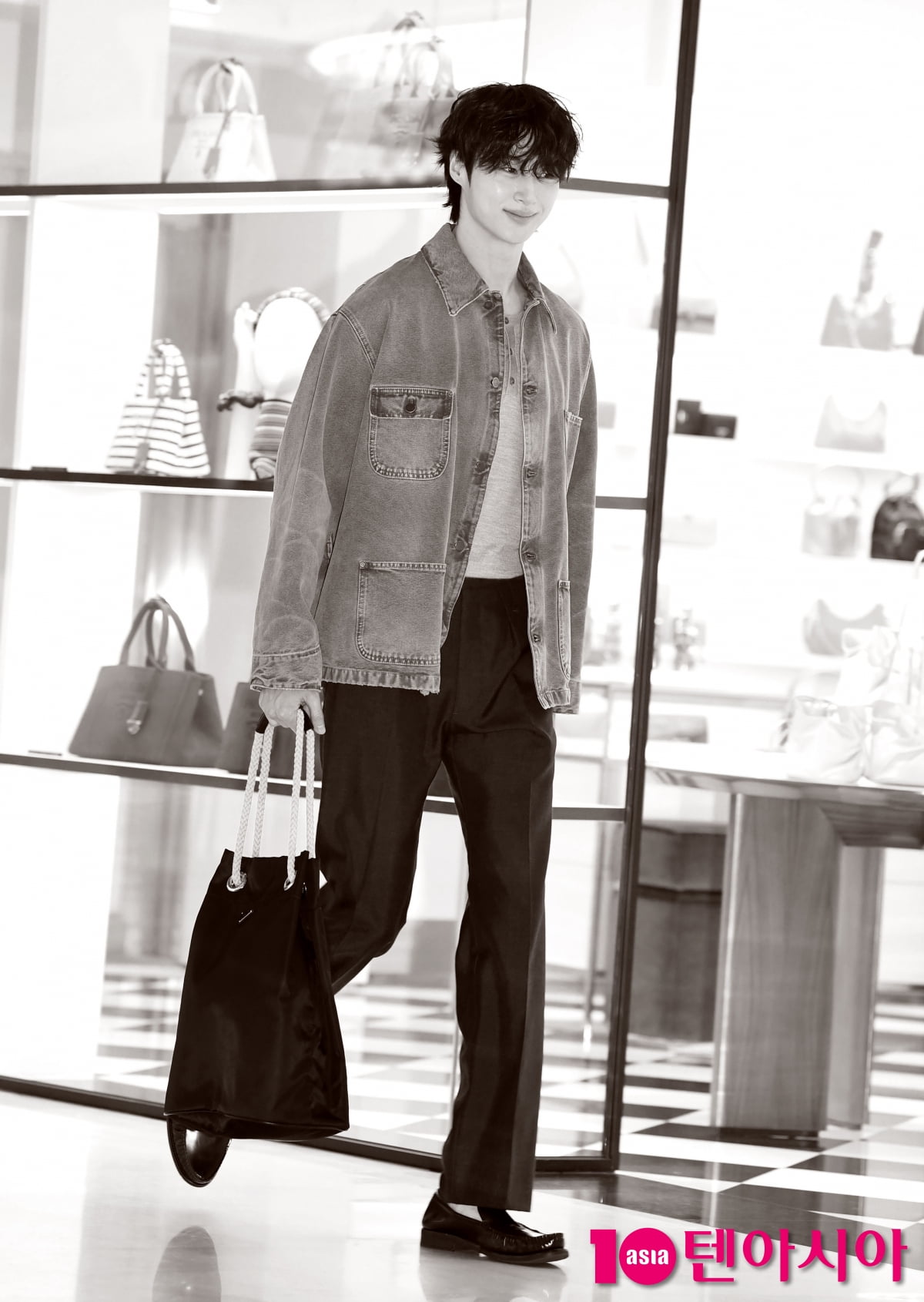 Actor Byeon Woo-seok Shines at PRADA Days of Summer Pop-up Event in Seoul