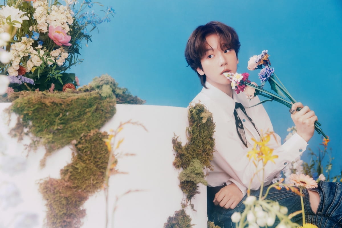 BAEKHYUN Kicks Off First Solo World Tour 'Reverie' in Seoul