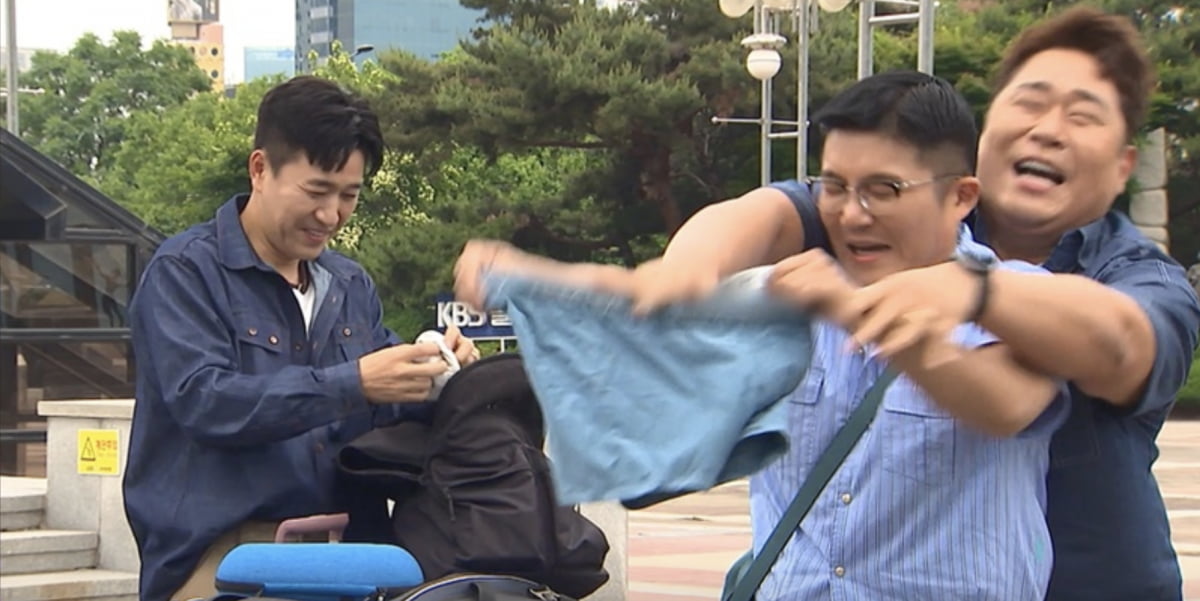 KBS2's '2 Days & 1 Night' Season 4: Kim Jong-min Shocks with Nude Photoshoot Proposal