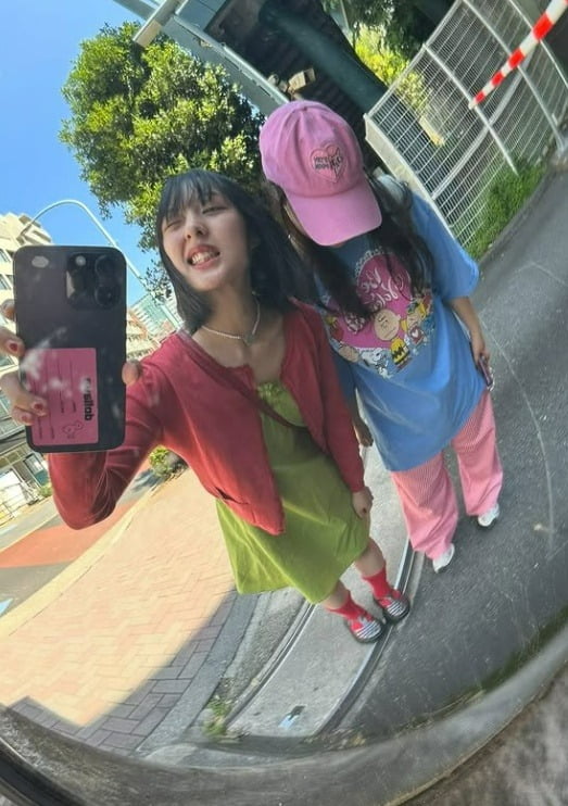 Actress Kim Bo-ra and AKMU's Suhyun Enjoy Playful Trip to Japan Amidst Personal Changes