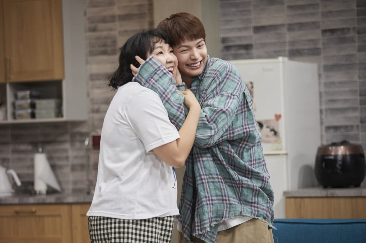 육성재、『SNLコリア』シーズン7で華麗なフィナーレを飾る