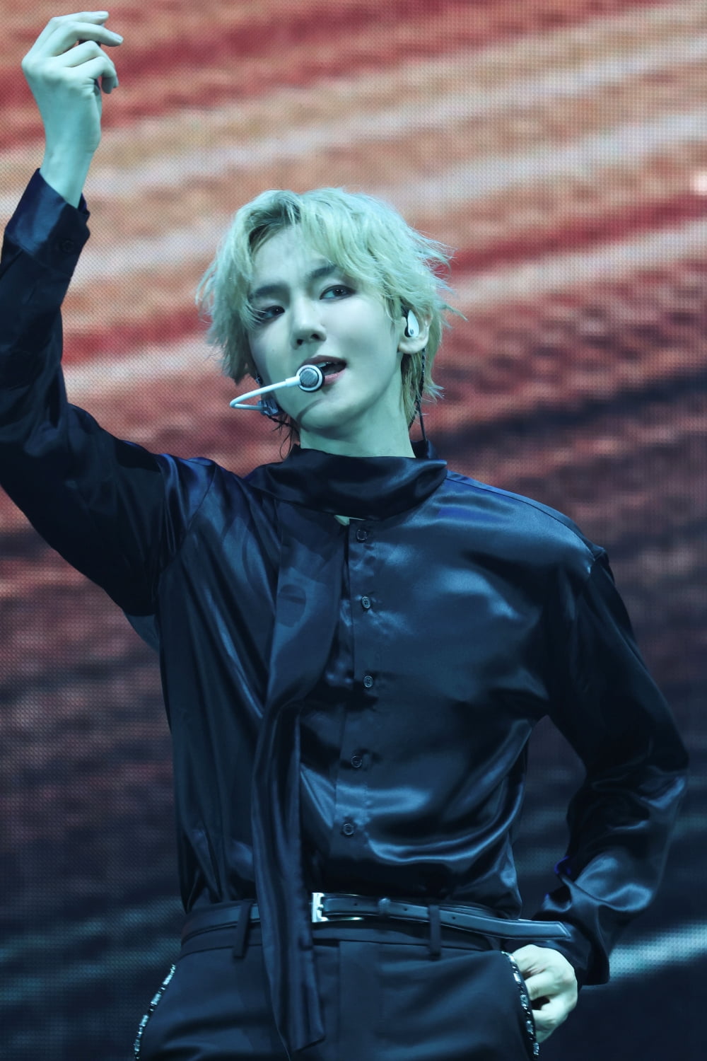 EXO's Baekhyun Kicks Off First Solo World Tour 'Reverie' with Enthralling Seoul Concert