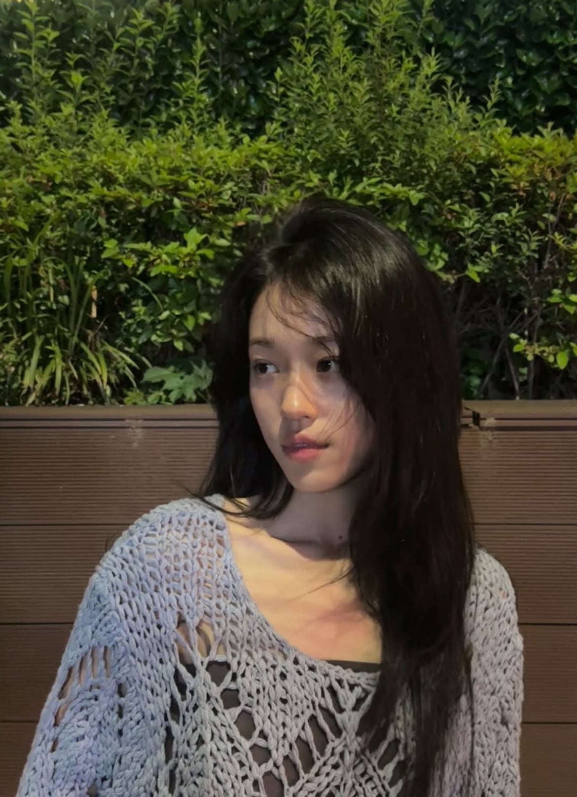 Actress Noh Yoon-seo Captivates with Natural Charm in Everyday Photos