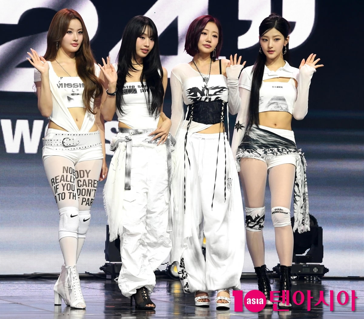 KISS OF LIFE Unveils Mini Album '224' with Diverse Musical Styles