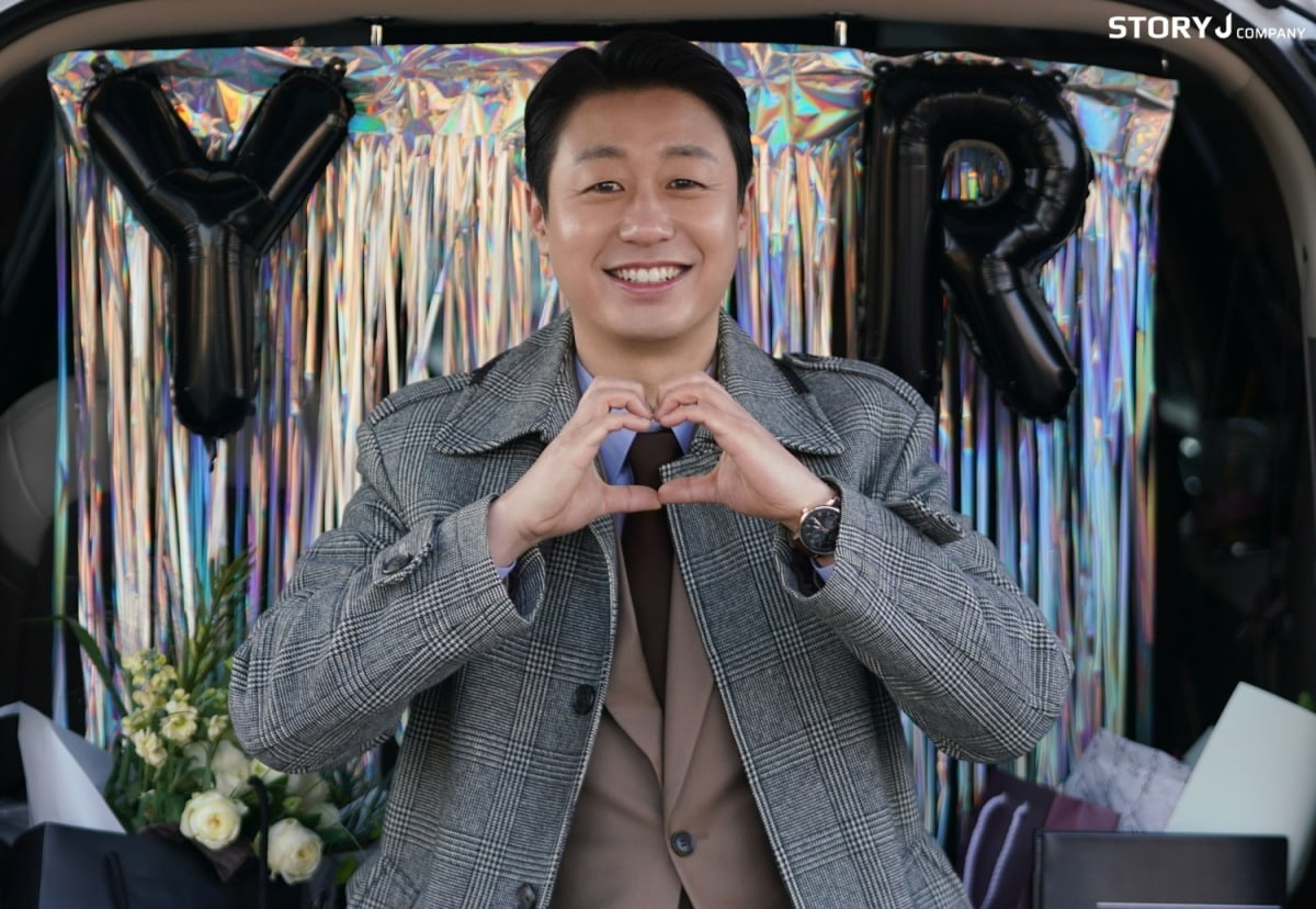 Bae Yoo-ram Shines in 'Your Taste' with His Comedic Performance