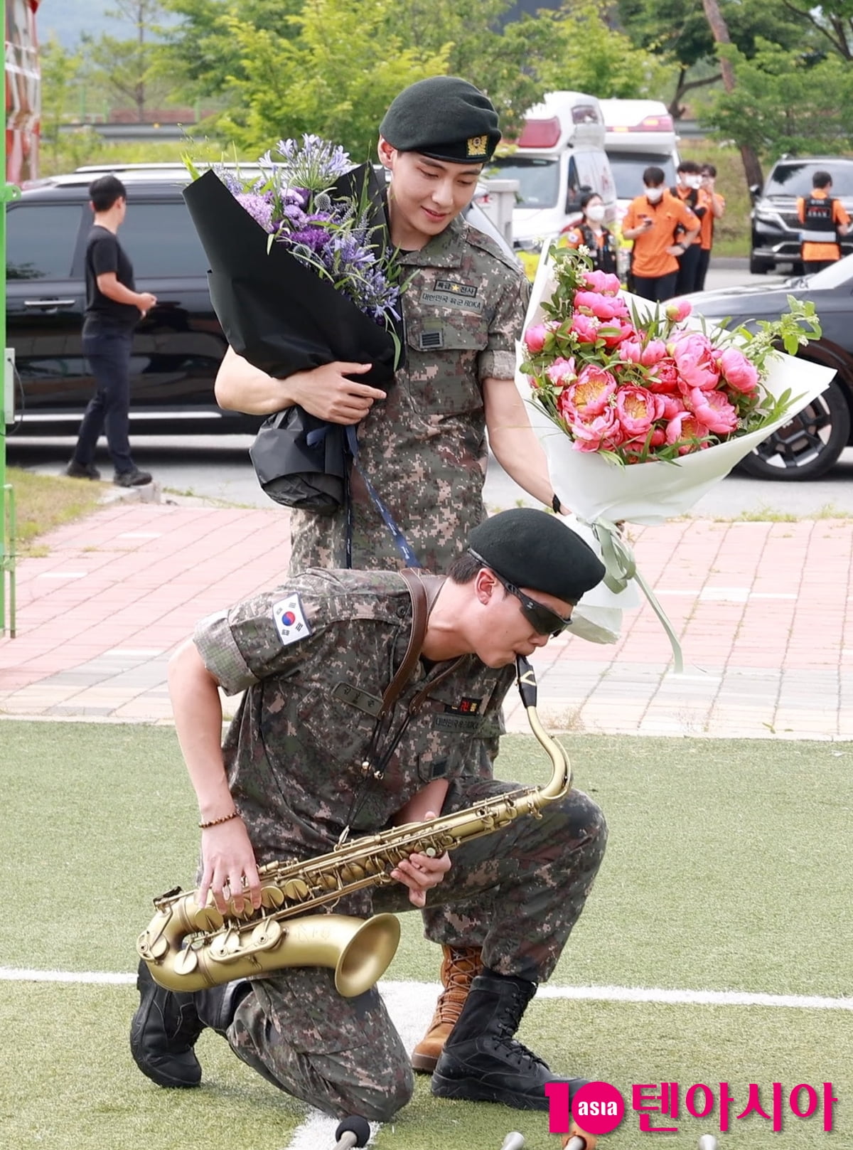 BTS Members RM and V Complete Military Service, Ready to Rejoin Society
