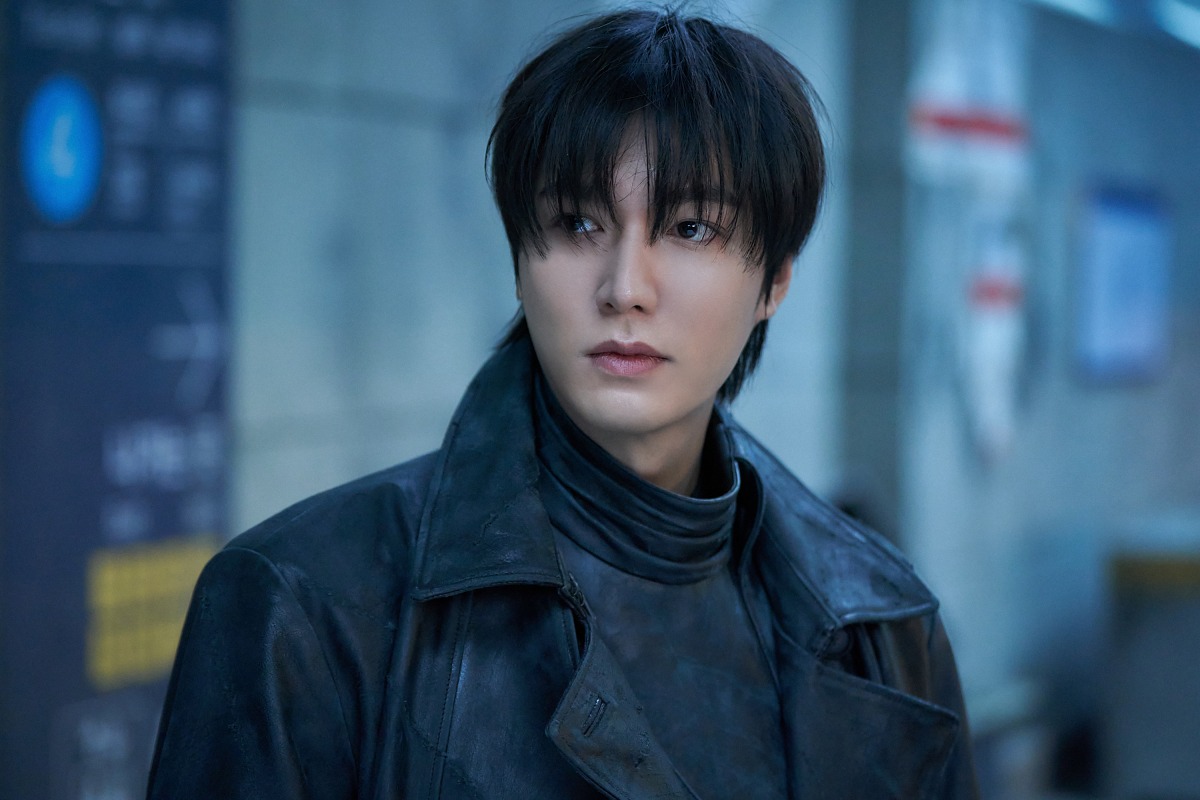 Lee Min-ho Captivates as Yoo Jung-hyuk in 'Omniscient Reader'