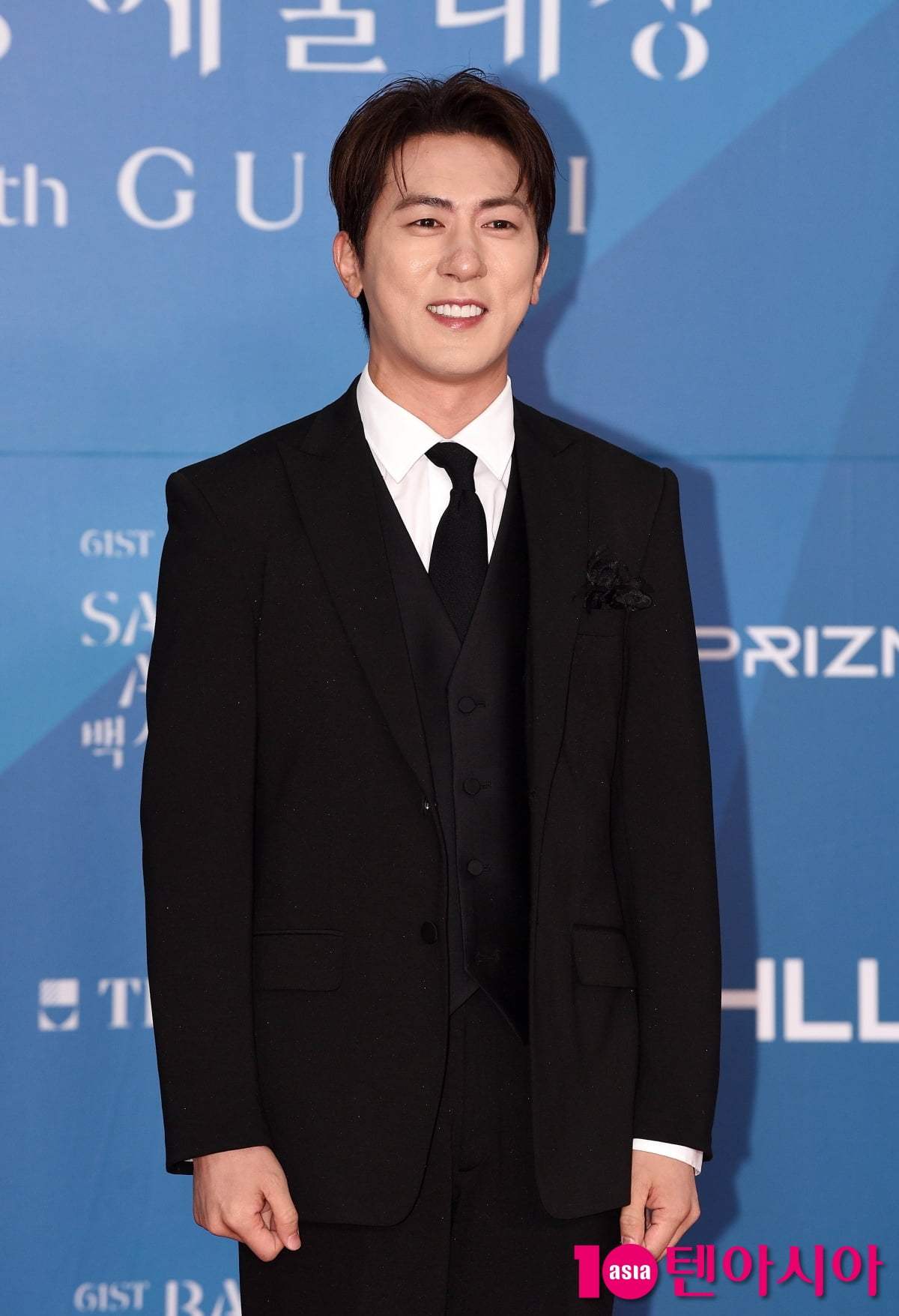 Comedian Kim Won-hoon Takes on New Role as MC for 'Spicy Travel'