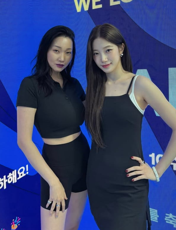 Model and Actress Jang Yoon-ju Stuns at Sportswear Event with Her Charismatic Presence