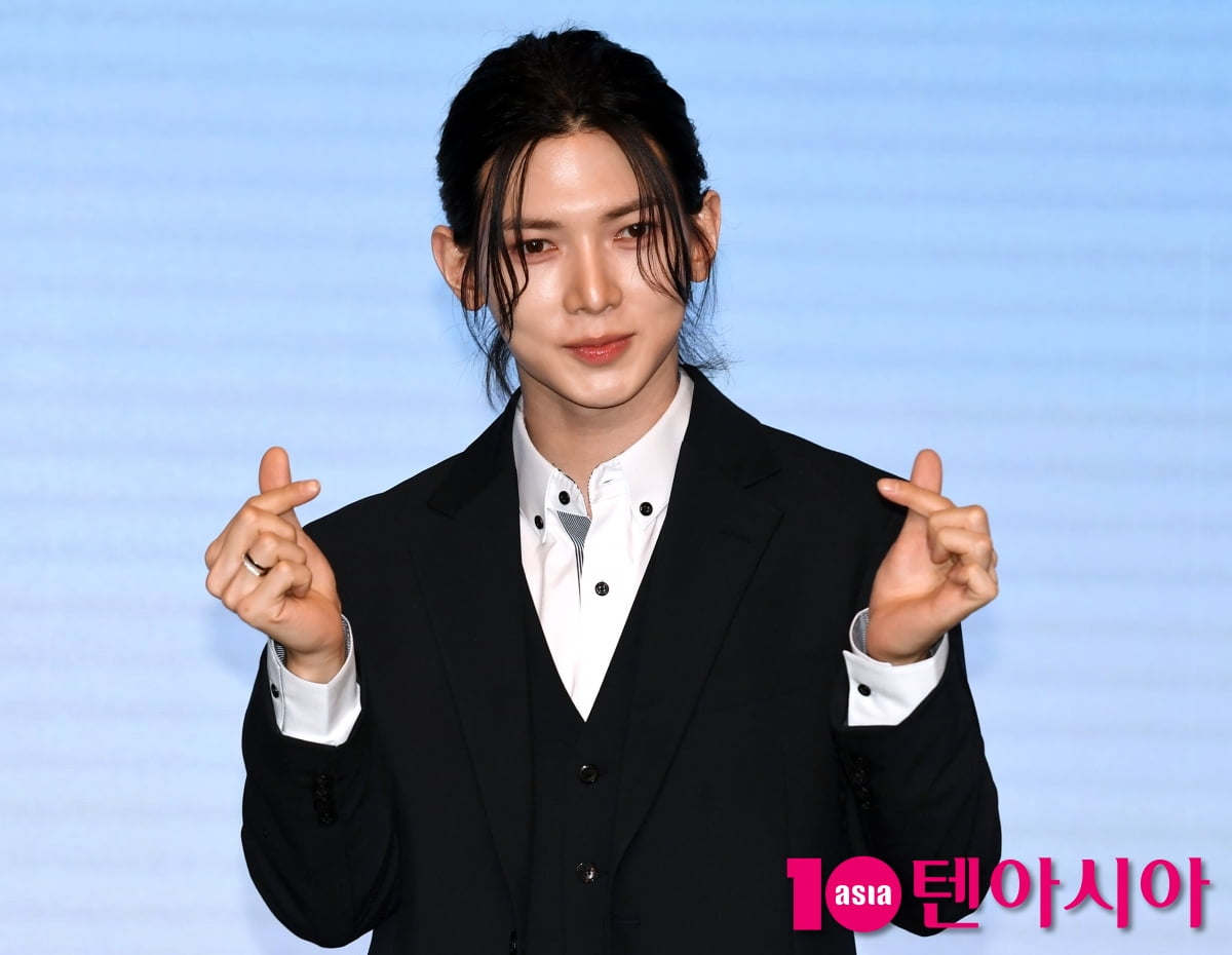 ATEEZ's Yeosang Attends Press Conference for Mini Album 'GOLDEN HOUR: Part.3'