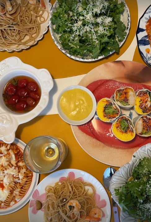 K-Pop Star HyunA Showcases Impressive Culinary Skills on Instagram