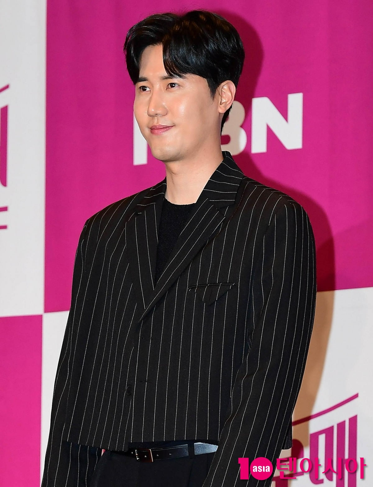 トロット歌手シン・ソン、SBS STORY『過没入生老病死』で甲状腺疾患に迫る