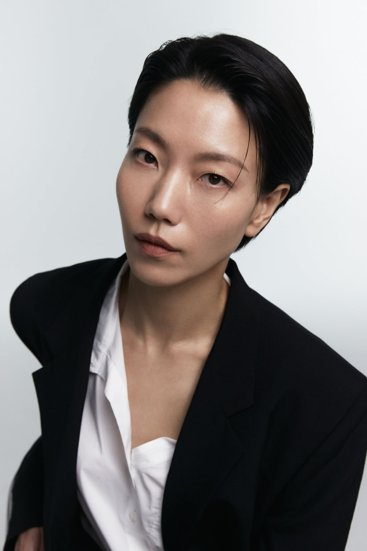 Kim Shin-rok Shines in 'Your Taste' Amidst Controversy: An Exclusive Q&A