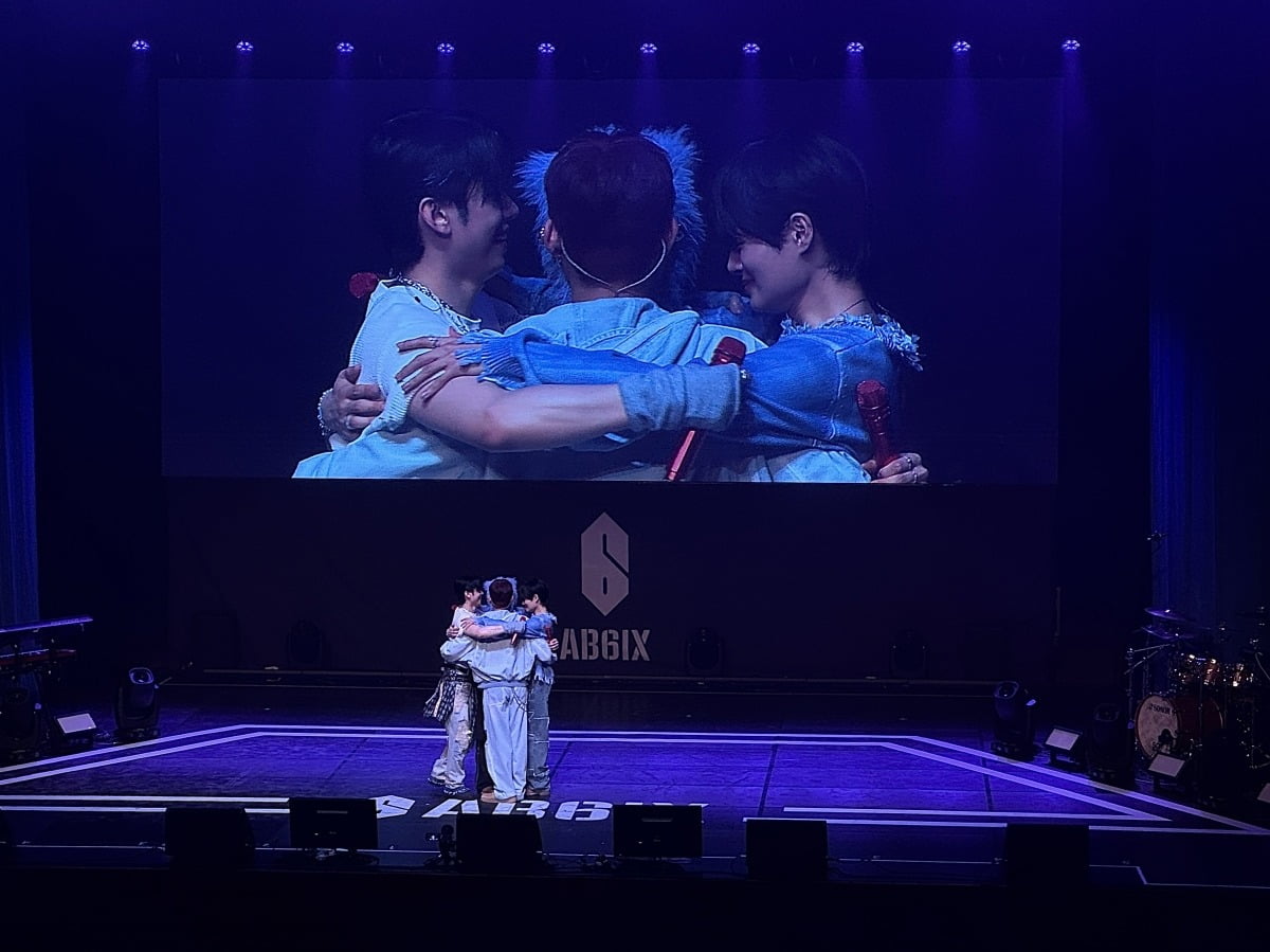 AB6IX、ファンコンサート「BE:6IX」を成功裏に終了、新たなアルバムで夏にカムバック予定