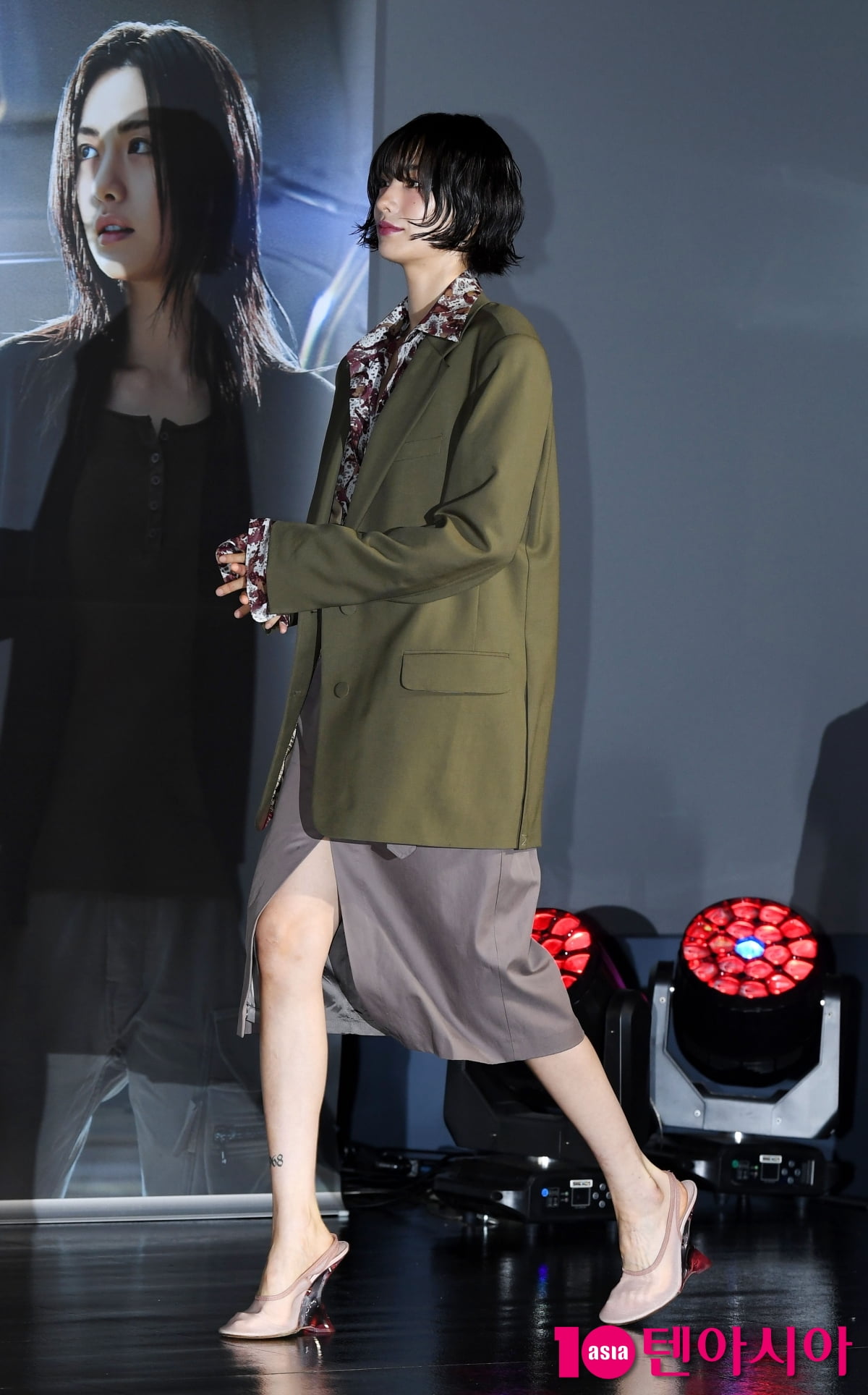 Nana Attends 'Omniscient Reader's Viewpoint' Production Briefing in Seoul