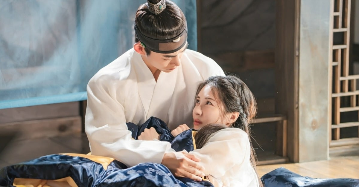 Seohyun and Ok Taecyeon's Unpredictable Romance Heats Up in 'The First Night of the Main Character'