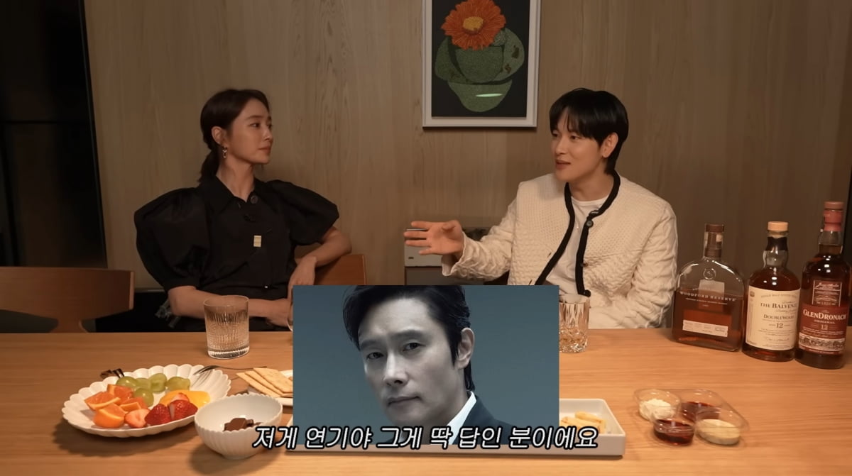 Im Si-wan Expresses Deep Admiration for Lee Byung-hun on Lee Min-jung's YouTube Channel