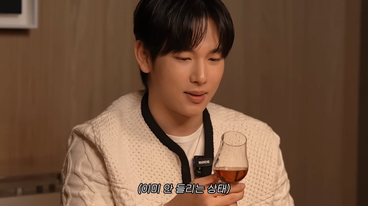 Im Si-wan Expresses Deep Admiration for Lee Byung-hun on Lee Min-jung's YouTube Channel