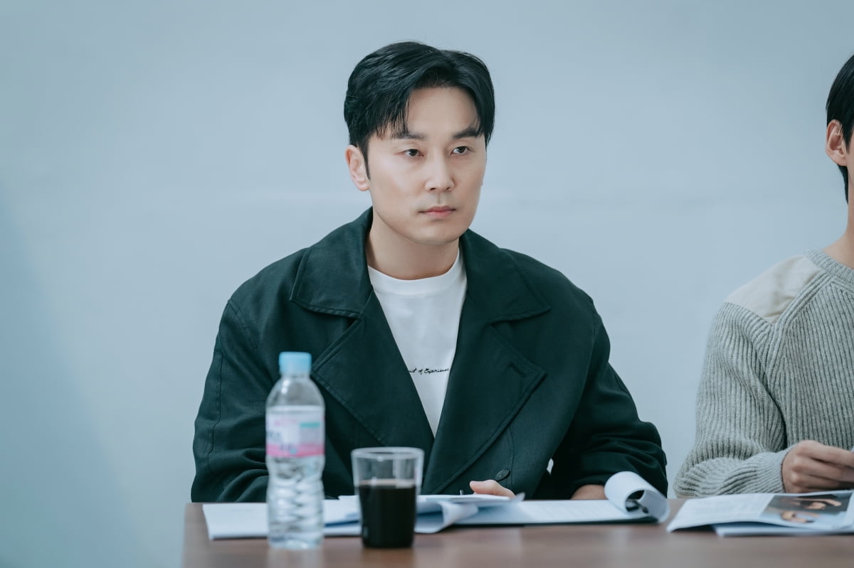 Seo Hyun-woo Shines in SBS Drama 'Our Movie'